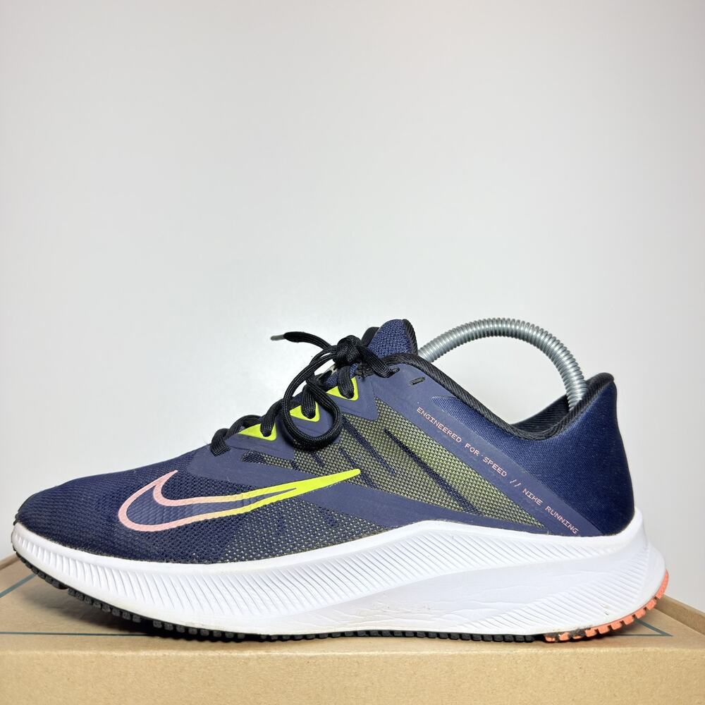 Nike Quest 3 Womens Size 8 Running Shoes Blackened Blue Sunset Pulse Sneakers
